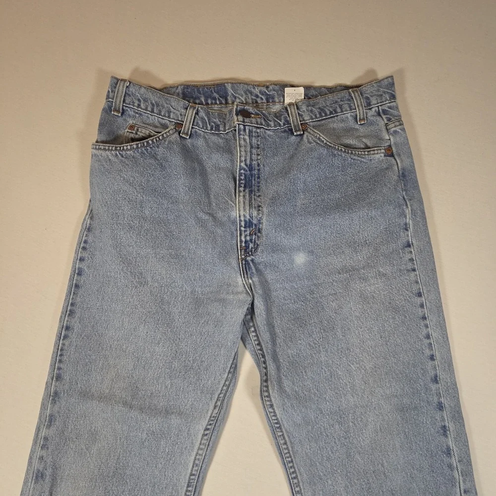 Vintage Levi's Jeans 505 38x30 Relaxed‎ Fit Straight Leg Light Wash Orange Tab